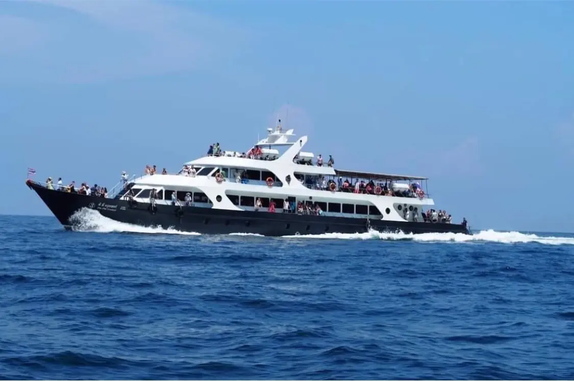 One Way Big Boat Transfer from / to Phuket - Phi Phi in Phuket