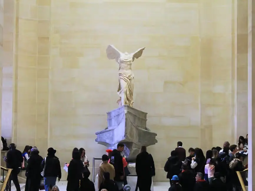 Paris: Priority Access Louvre with Host -Direct to Mona Lisa in Paris - Photo 3