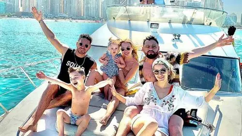 [Dubai Luxury Yacht Tour] Luxury Yacht Tour/Palm Island Tour/Soft Drinks and Meals Provided/Morning Light Tour/Romantic Sunset/ Sailing Night Light Transport Passes in Dubai - Photo 4
