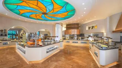 Kaleidoscope Buffet Restaurant at Atlantis The Palm Dubai in Dubai - Photo 4