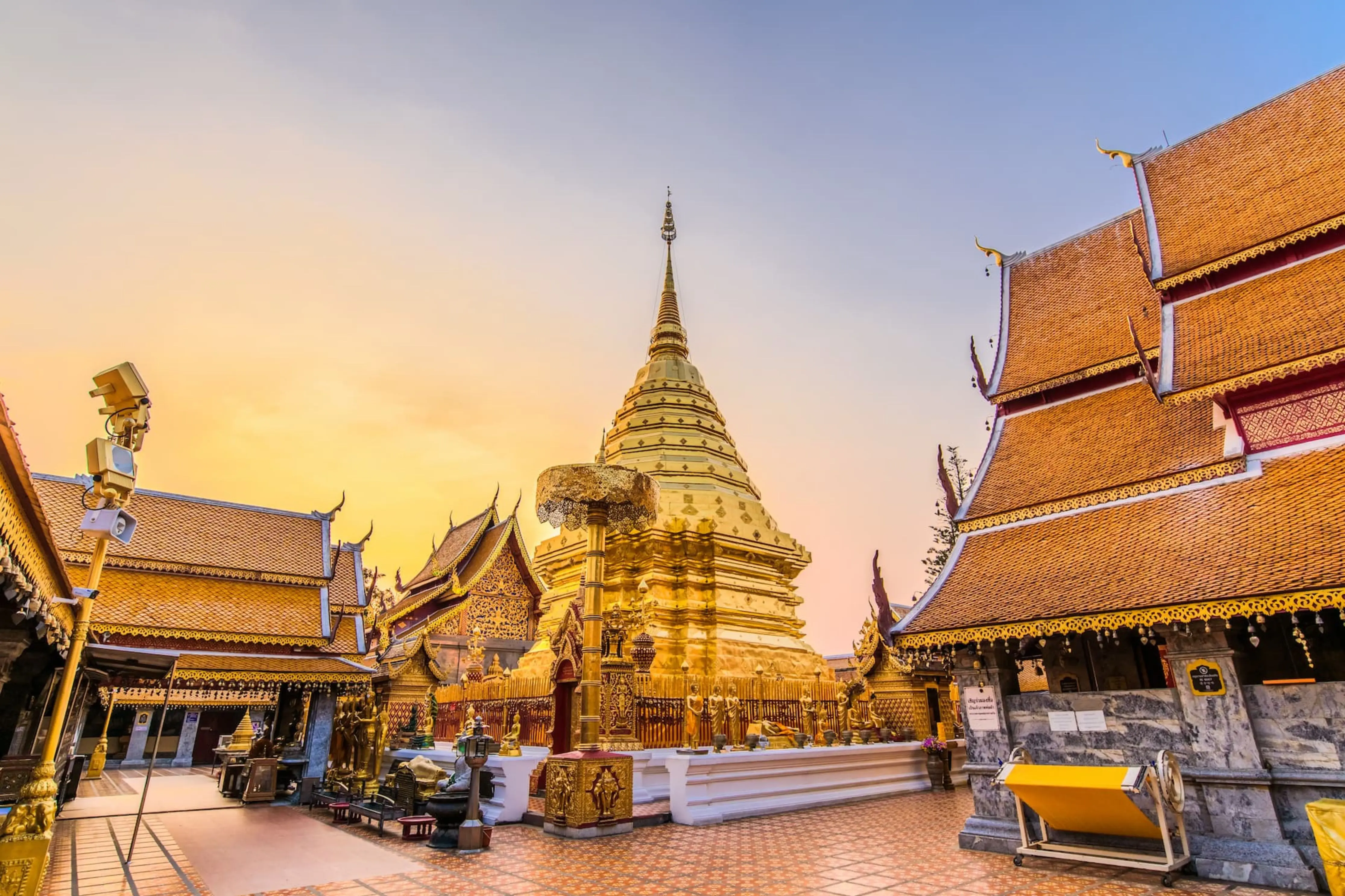 Chiang Mai Songtaew Trio Express (shuttle services without guide) in Chiang Mai