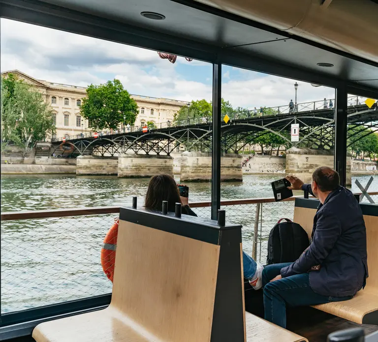Paris: 1-Hour Seine Cruise departing from the Eiffel Tower in Paris - Photo 3