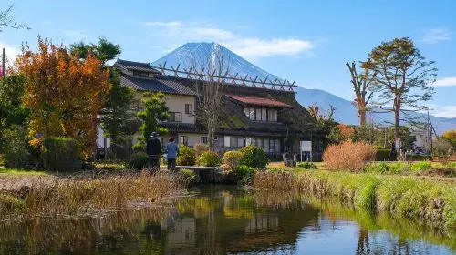 Japan Mt. Fuji 5th Station Climbing Experience, Strolling through Oshino Hakkai, and Hot Spring Experience Healing one-day tour in Tokyo - Photo 3