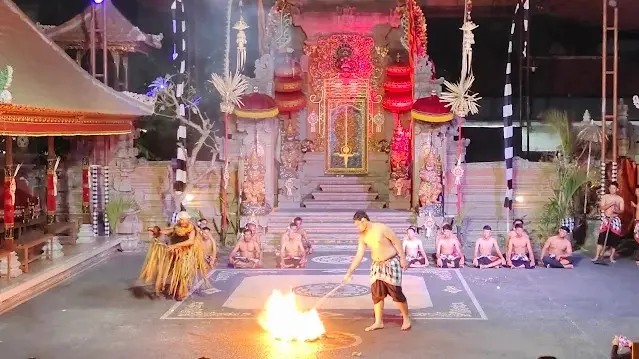 Kecak & Fire Dance Show Seraya Budaya Singapadu Ubud Kecak & Fire Dance Show Seraya Budaya Singapadu Ubud in Bali - Photo 2