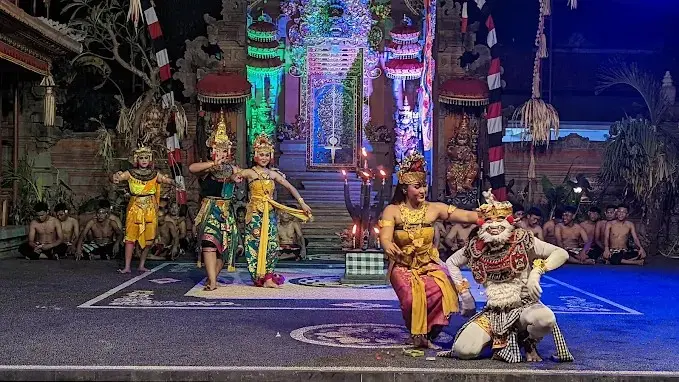 Kecak & Fire Dance Show Seraya Budaya Singapadu Ubud Kecak & Fire Dance Show Seraya Budaya Singapadu Ubud in Bali - Photo 4