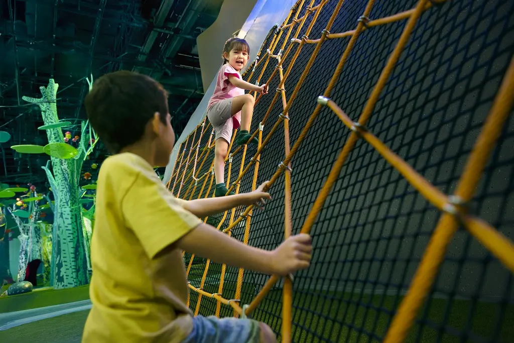 Curiosity Cove in Singapore - Photo 8