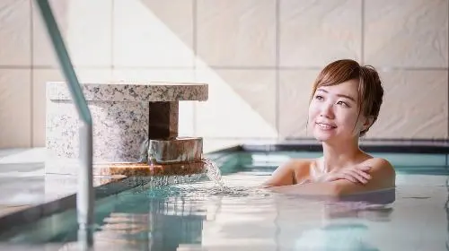 Tattoo-friendly open-air Onsen & drink Day Tours in Tokyo - Photo 2