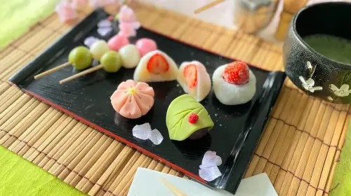 Tokyo Tea Ceremony with a Side of Homemade Mochi in Tokyo