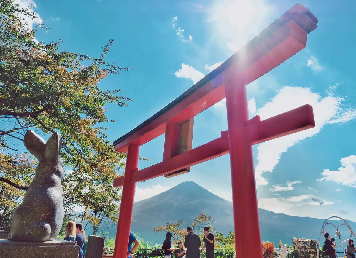 A day trip to seven popular Instagram spots around Mount Fuji in Tokyo - Photo 8