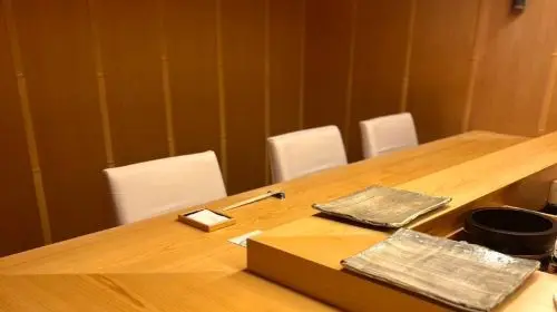 168 Japan Tokyo trending popular food restaurant Sushi House in Tokyo - Photo 3