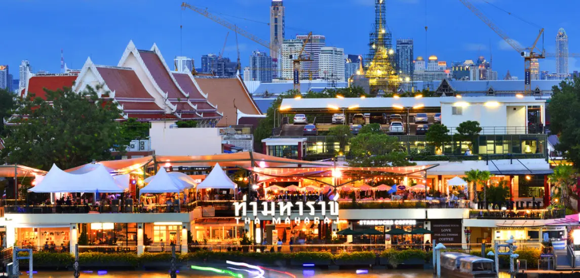 3 iconic temples tours : Join Tour: Grand Palace + Wat Arun + Tha Maharaj + Wat Paknam 3 iconic temples tours : Join Tour: Grand Palace + Wat Arun + Tha Maharaj + Wat Paknam in Bangkok - Photo 3
