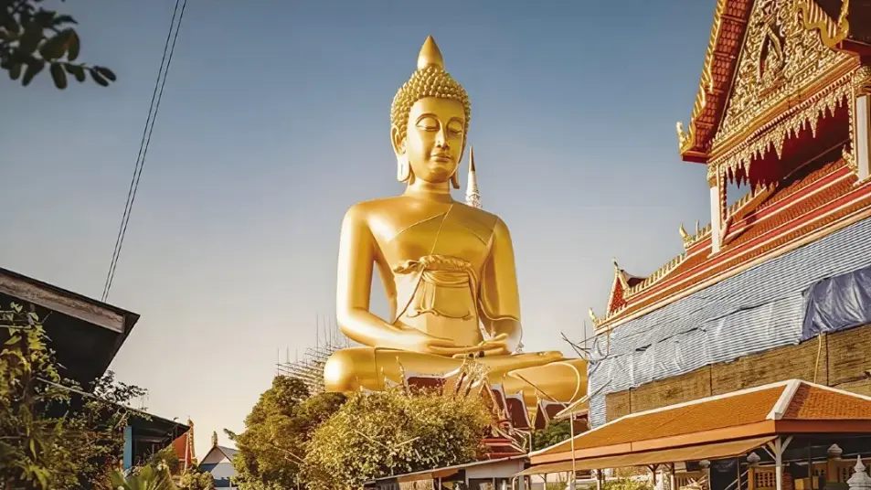 3 iconic temples tours : Join Tour: Grand Palace + Wat Arun + Tha Maharaj + Wat Paknam 3 iconic temples tours : Join Tour: Grand Palace + Wat Arun + Tha Maharaj + Wat Paknam in Bangkok - Photo 10