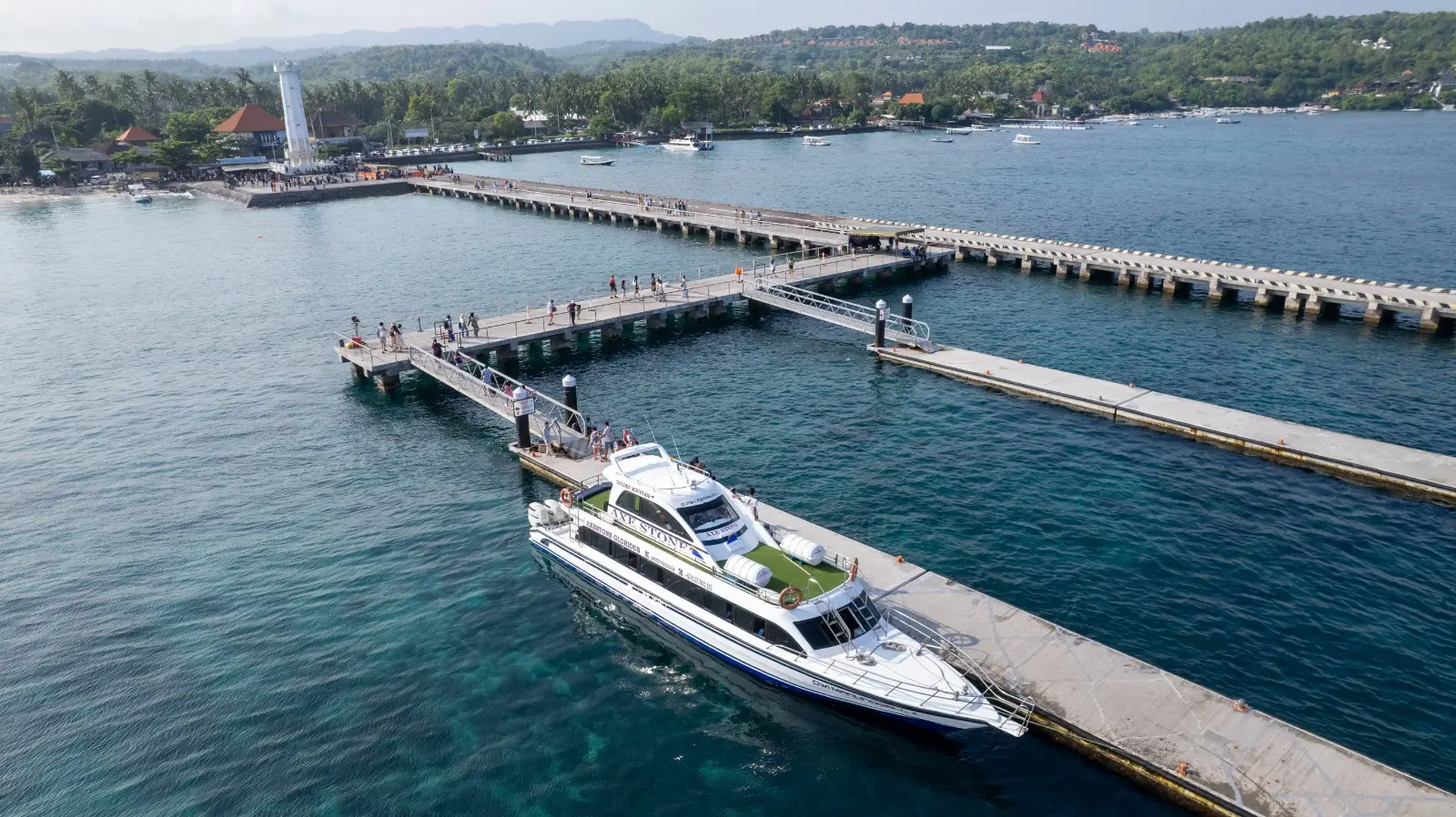 Fast Boat Ticket to Nusa Penida by Axestone Fast Cruise in Bali