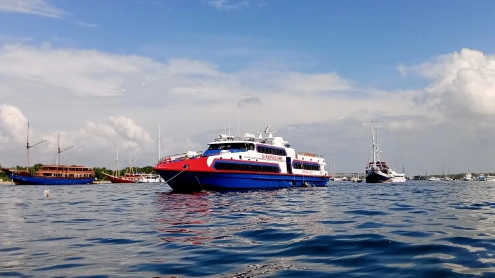 Gili Lombok & Penida Fast Boat by Marina Fast Ferry Gili Lombok & Penida Fast Boat by Marina Fast Ferry in Bali - Photo 5
