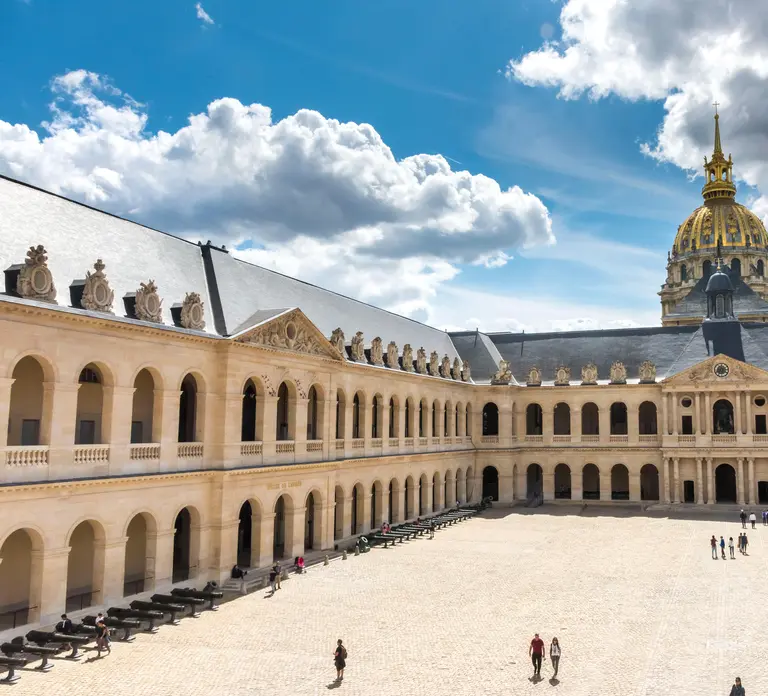 Les Invalides: Napoleon's Tomb & Army Museum Entry Les Invalides: Napoleon's Tomb & Army Museum Entry in Paris - Photo 4