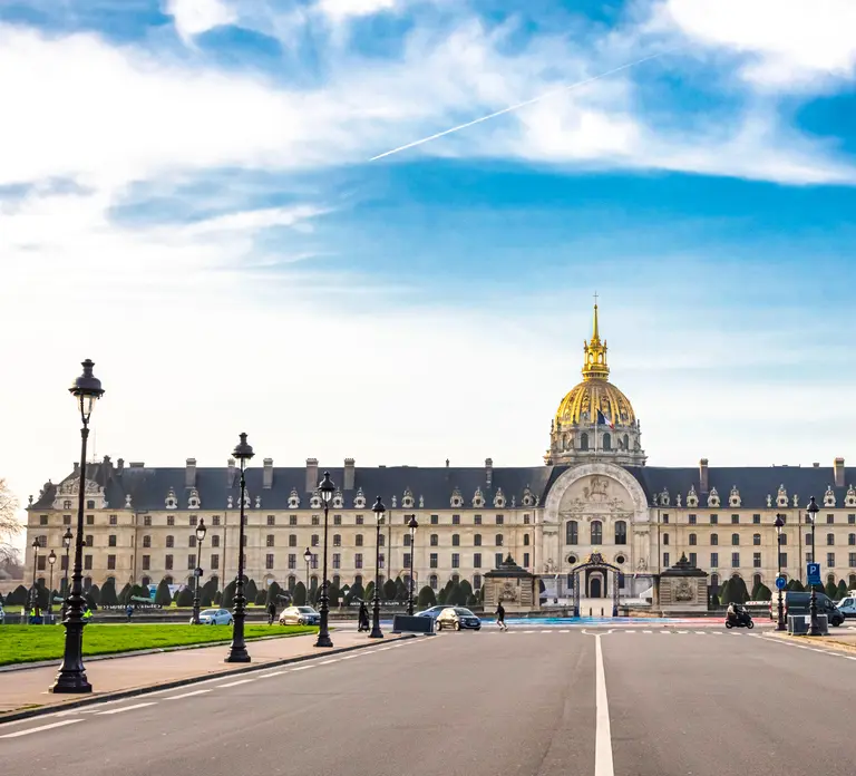 Les Invalides: Napoleon's Tomb & Army Museum Entry Les Invalides: Napoleon's Tomb & Army Museum Entry in Paris - Photo 6