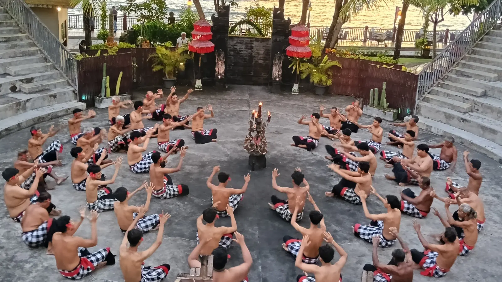 Kecak and Fire Dance Tanah Lot in Bali