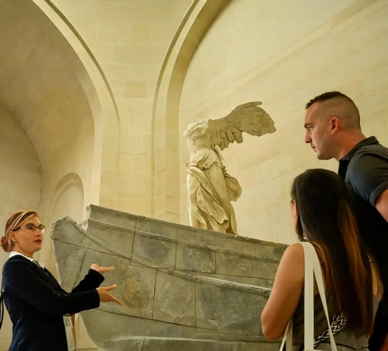 Paris: Skip-the-Line Louvre Museum & Mona Lisa Guided Tour Paris: Skip-the-Line Louvre Museum & Mona Lisa Guided Tour in Paris - Photo 6