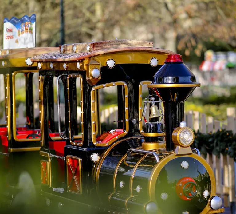 Paris: Jardin d'Acclimatation 1-Day Unlimited Pass in Paris