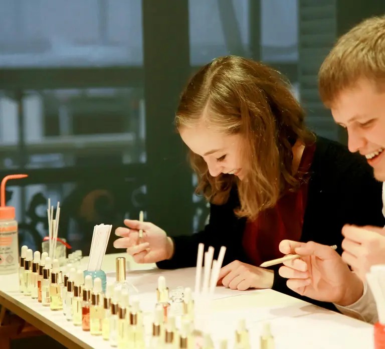 Paris: Create your Signature Scent Perfume Workshop Paris: Create your Signature Scent Perfume Workshop in Paris - Photo 6