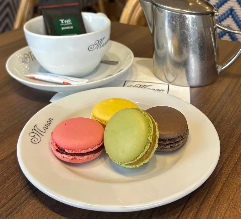 Paris: Macaron Baking Class in Paris