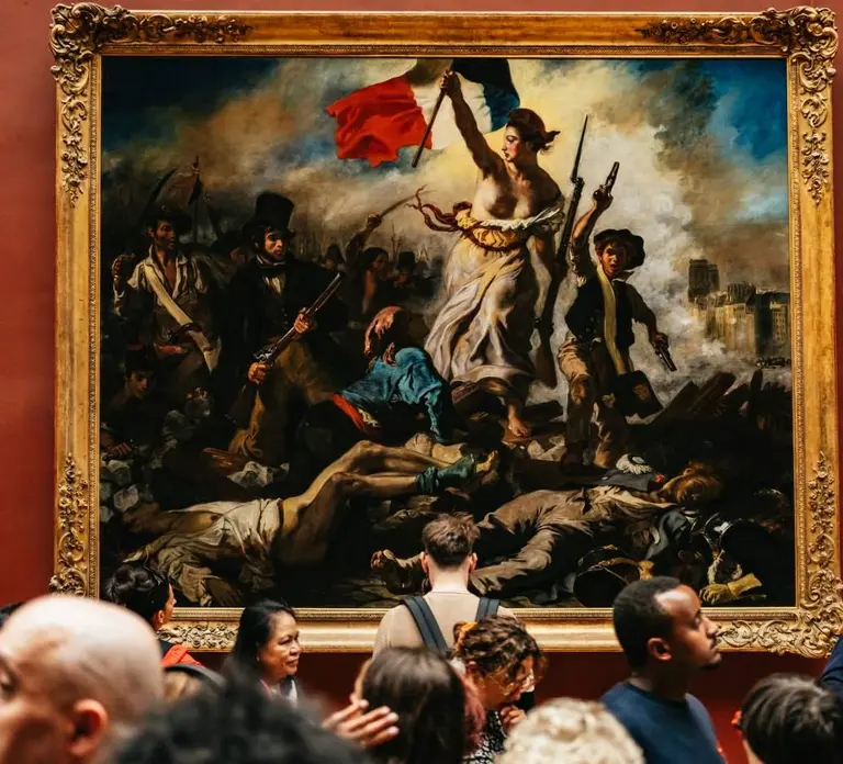 Paris: Reserved Access, Guided Louvre Museum Tour w/ Expert in Paris