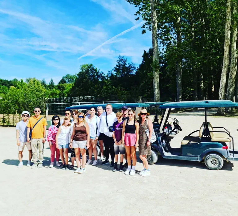 Versailles: Golfcarts & Bikes Guided Tour, Hamlet+Fountains in Paris