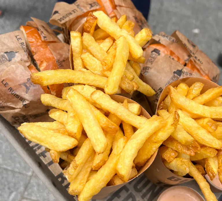 Paris: Le Marais Guided Food Tour with Tastings in Paris
