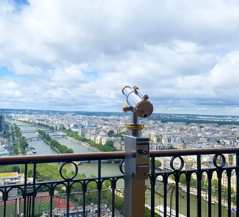 Paris: Eiffel Tower Elevator 2nd Level and Summit Access in Paris - Photo 6