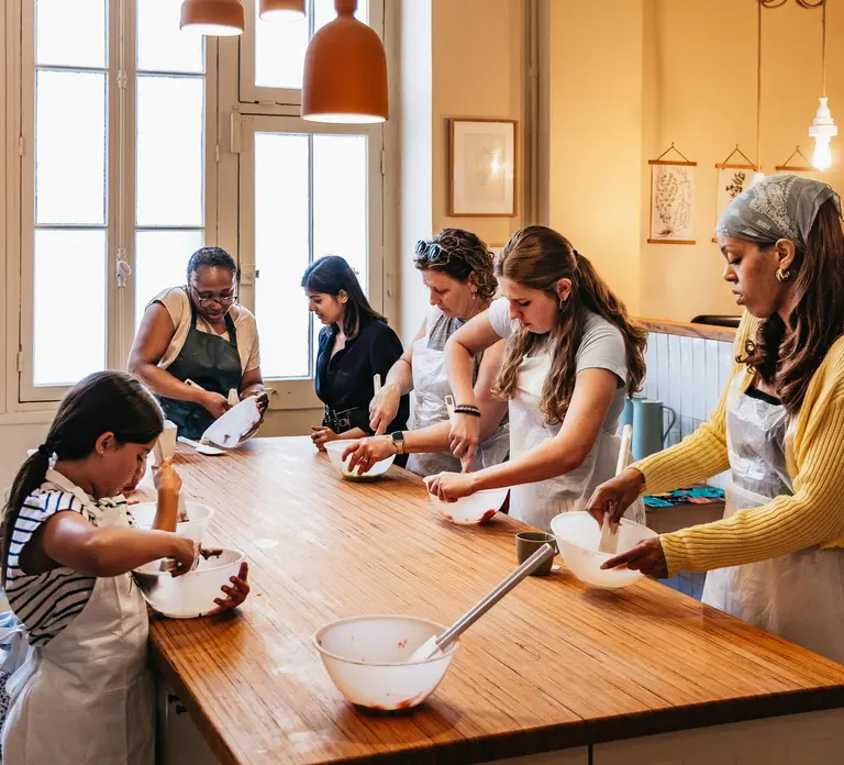 Paris: French Macaron Culinary Class with a Chef in Paris - Photo 4