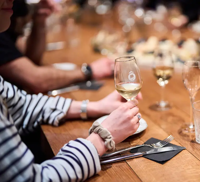 Paris: French Wine Tasting Class with Sommelier Paris: French Wine Tasting Class with Sommelier in Paris - Photo 4