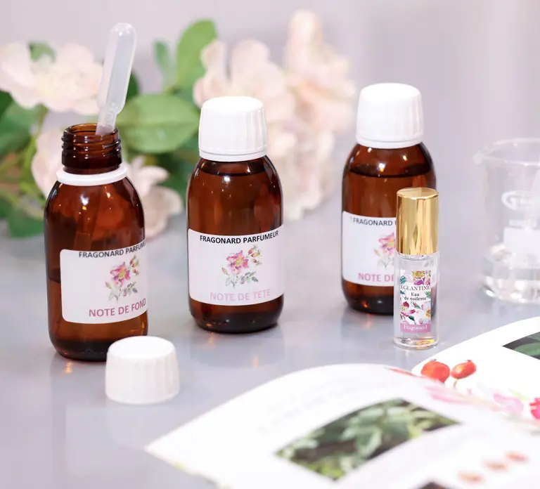 Fragonard Paris: Mini Perfume Workshop Fragonard Paris: Mini Perfume Workshop in Paris - Photo 2