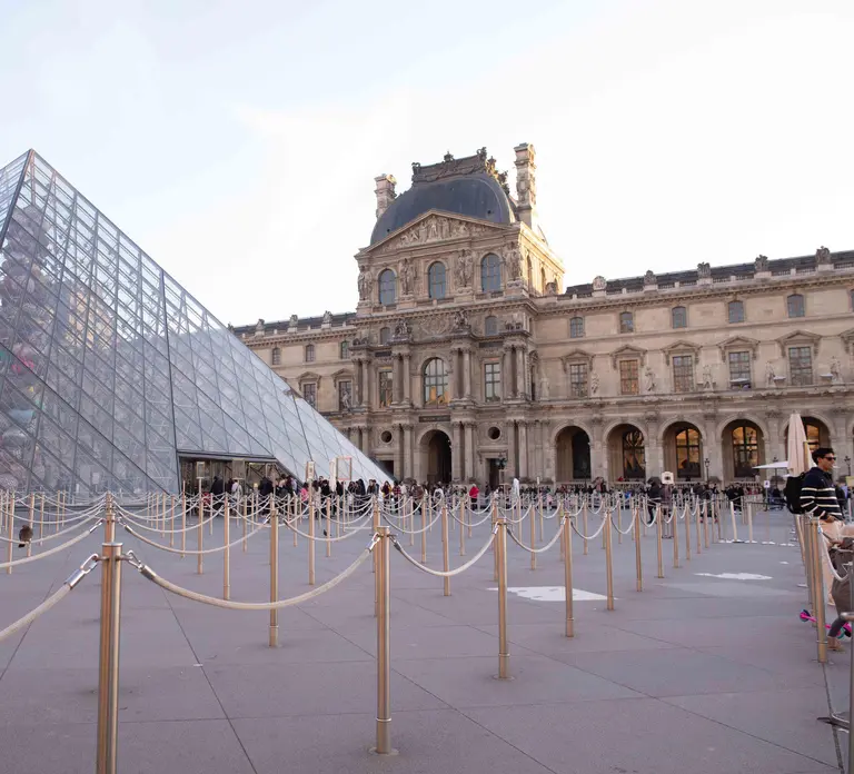 Paris: Louvre Museum Mona Lisa First Viewing Semi-Private Paris: Louvre Museum Mona Lisa First Viewing Semi-Private in Paris - Photo 5