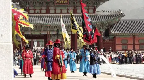 Seoul ancient capital stroll | Gyeongbokgung Palace & Bukchon Hanok Village immersive experience Day Tours Seoul ancient capital stroll | Gyeongbokgung Palace & Bukchon Hanok Village immersive experience Day Tours in Seoul - Photo 7