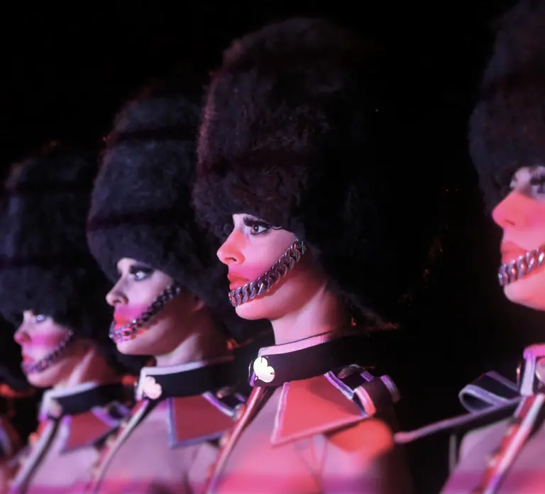 Paris: Crazy Horse Cabaret Show in Paris - Photo 3