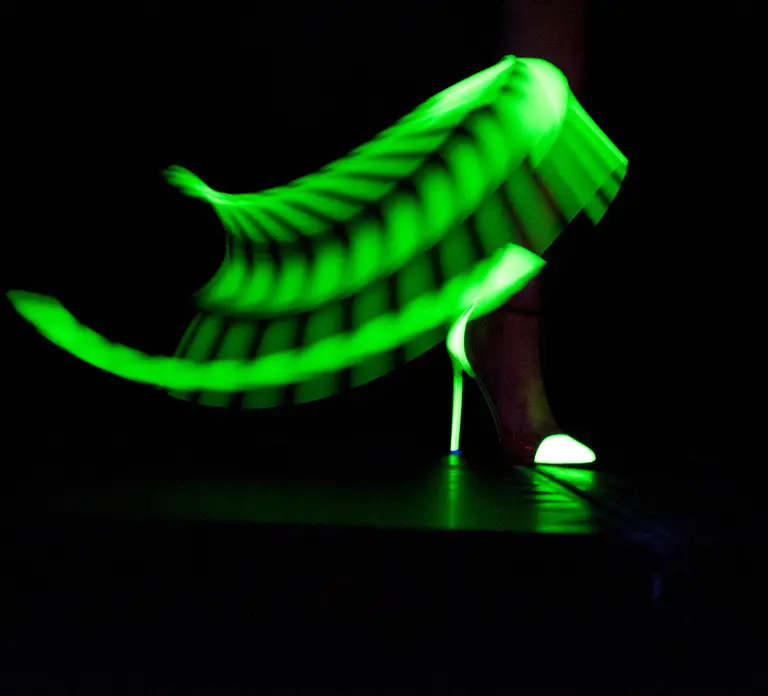 Paris: Crazy Horse Cabaret Show in Paris - Photo 2