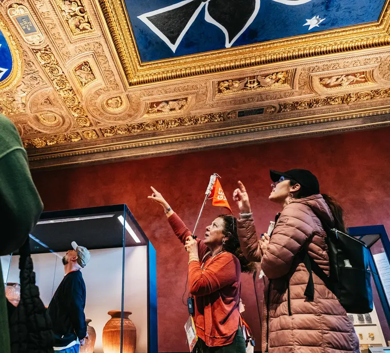 Paris: Louvre Museum Tour Mona Lisa & Iconic Masterpieces in Paris - Photo 9
