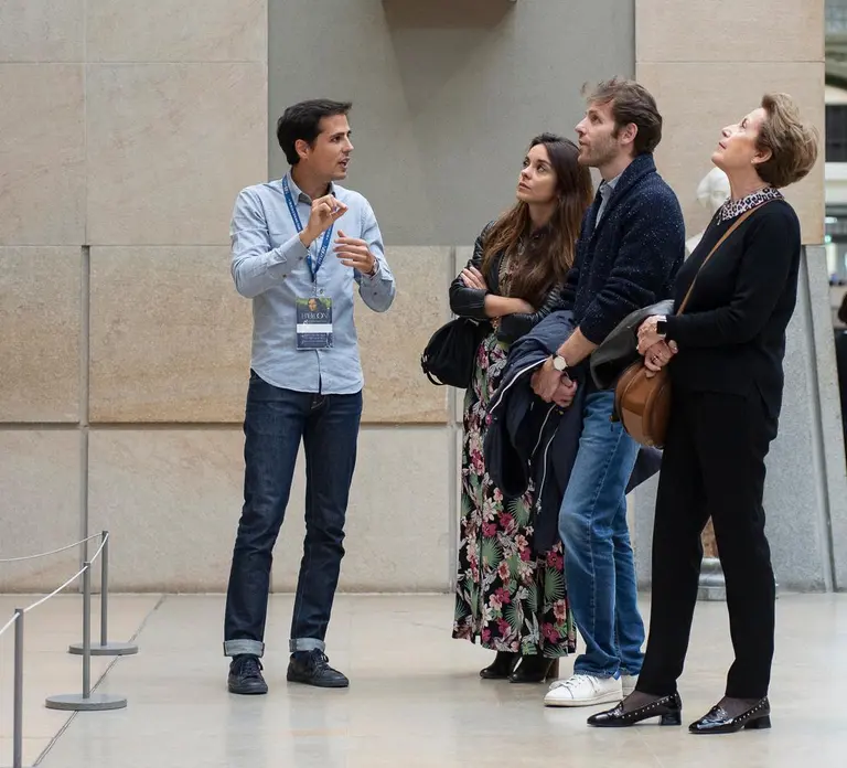 Louvre Museum Masterpieces VIP - Guided Tour up to 6 guests Louvre Museum Masterpieces VIP - Guided Tour up to 6 guests in Paris - Photo 4