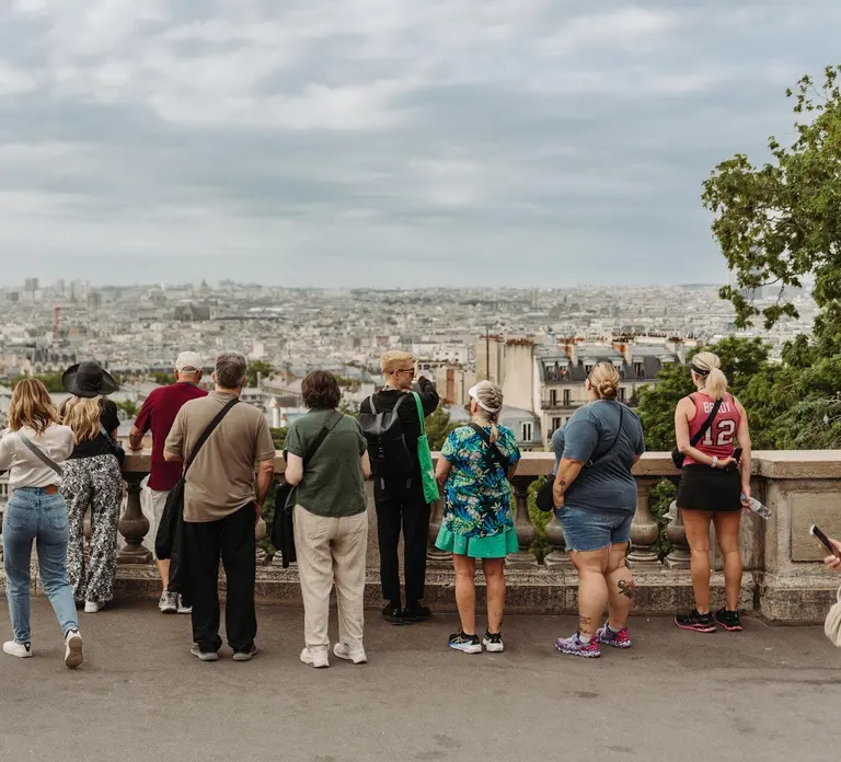 Paris: Full Day Tour with Louvre, Eiffel Tower & Notre Dame in Paris - Photo 2