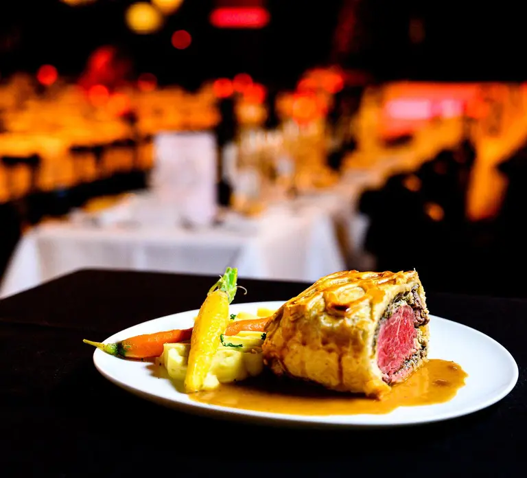 Paris: VIP Dinner and Cabaret Show at Paradis Latin in Paris - Photo 7