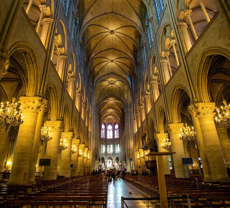 Notre-Dame Interior Highlights with Free Entry (Max 5) in Paris - Photo 6