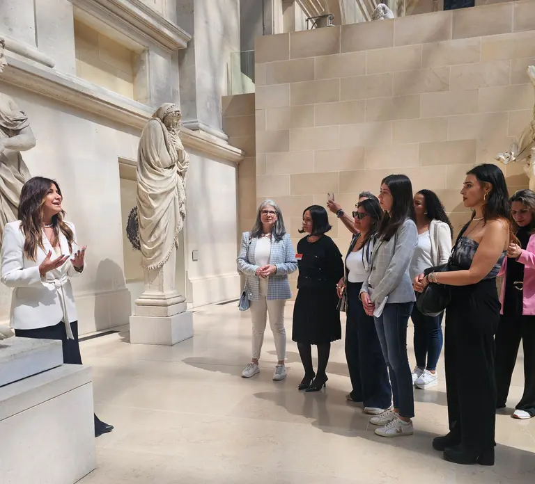 Louvre Museum (Essential) – Masterpieces in 2 hours with a photo shoot in Paris - Photo 5