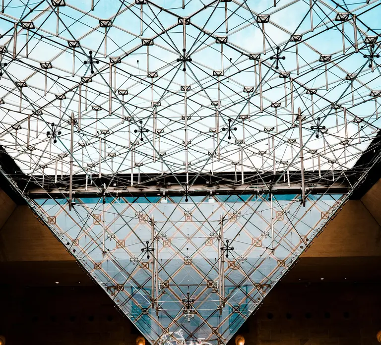 Night at the Louvre Museum: 6-people Max Guided Exploration in Paris - Photo 2