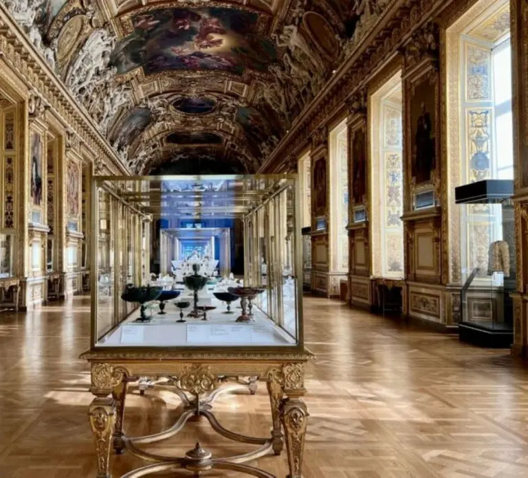 Paris Louvre Exclusive Semi Private Guided Tour Max 6 People Paris Louvre Exclusive Semi Private Guided Tour Max 6 People in Paris - Photo 9