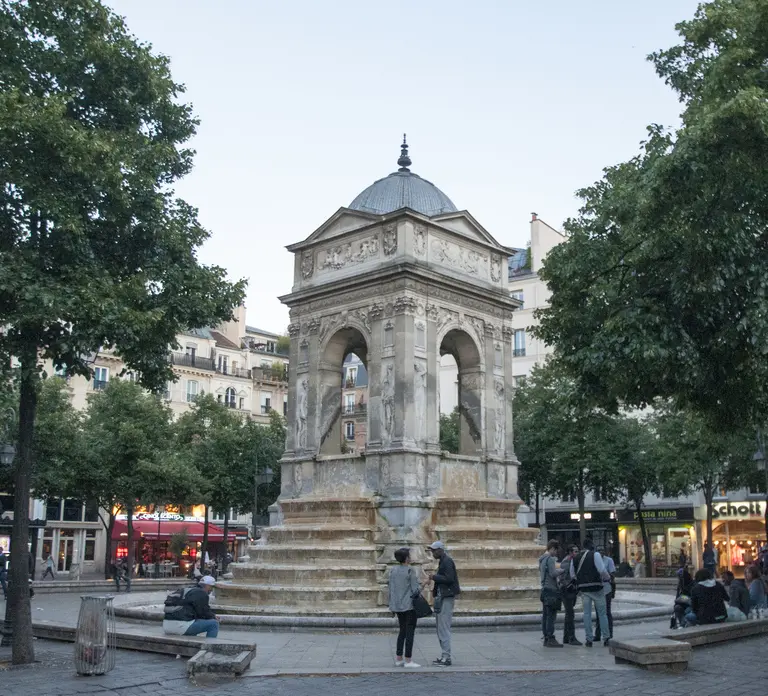 Paris: Ghosts, Legends & Mysteries Evening Walking Tour in Paris - Photo 10