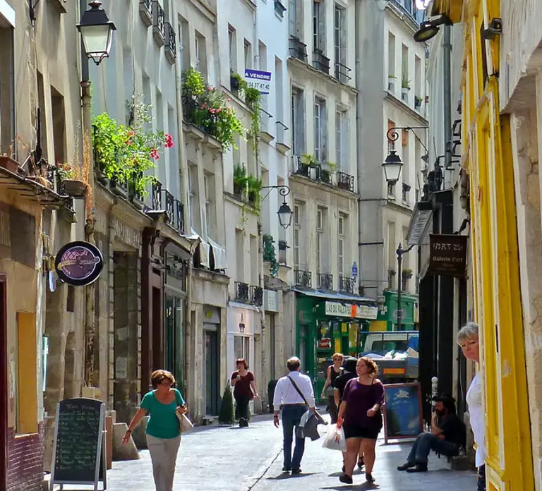 Paris Jewish History 2-Hour Private Guided Walking Tour in Paris