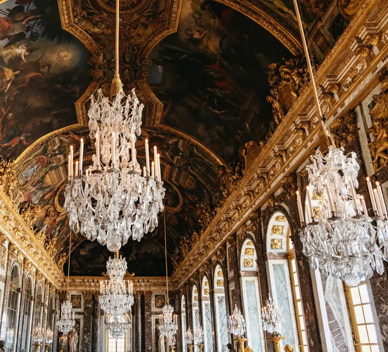 Versailles: Full Tour: Palace, Gardens & Queen’s Estate in Paris - Photo 7