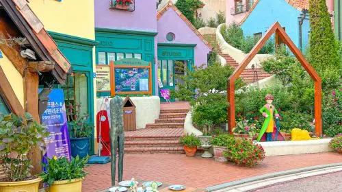 Nami Island + Petite France & Italian Village One Day Tour (From Seoul, English Guide) Day Tours Nami Island + Petite France & Italian Village One Day Tour (From Seoul, English Guide) Day Tours in Seoul - Photo 7