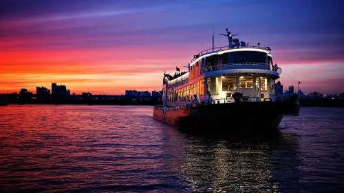 E-Land Cruise E-Land Cruise in Seoul - Photo 9