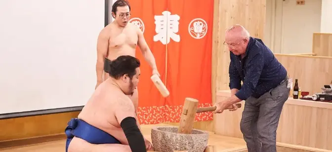 Sumo Paradise Tokyo Ryogoku: Full Experience with Sumo Performance, Chicken Hot Pot & Mochi Pounding in Ryogoku, Tokyo Sumo Paradise Tokyo Ryogoku: Full Experience with Sumo Performance, Chicken Hot Pot & Mochi Pounding in Ryogoku, Tokyo in Tokyo - Photo 6